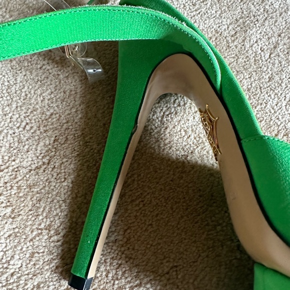 Charlotte Olympia Gren Satin Serena Bow PVC Ankle Strap Platform Sandals Size 39 - Picture 2 of 8
